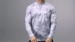 TYR SunDefense™ Men's Vented Long Sleeve Crew Shirt - Turbulent 24 TYR SunDefense™ Men's Vented Long Sleeve Crew Shirt - Turbulent -TYL Clothing Shop 1572245426 e637705f8bc94eef4b911134a68ffcde9fc74a290412b6417bfe91cc6dc9e867 d 295x166