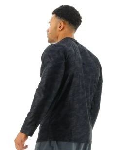 TYR Airtec™ Men's Long Sleeve Tee - Blackout Camo 14 TYR Airtec™ Men's Long Sleeve Tee - Blackout Camo -TYL Clothing Shop MPTLBC3A 001 alt03