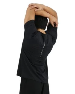 TYR ClimaDry™ Men's Raglan Big Logo Tech Tee - Solid 15 TYR ClimaDry™ Men's Raglan Big Logo Tech Tee - Solid -TYL Clothing Shop MPTRSL3A 001 alt04