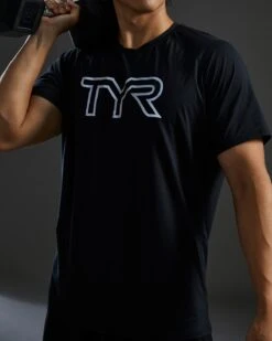 TYR ClimaDry™ Men's Raglan Big Logo Tech Tee - Solid 18 TYR ClimaDry™ Men's Raglan Big Logo Tech Tee - Solid -TYL Clothing Shop MPTRSL3A 001 alt07