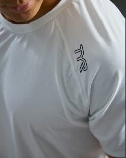 TYR ClimaDry™ Men's Raglan Tech Tee - Solid / Heather -TYL Clothing Shop MPTRSO3A 100 alt07