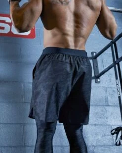 TYR Hydrosphere™ Men's Unlined 9" Unbroken Shorts - Blackout Camo -TYL Clothing Shop MUSNUB3A 001 alt08