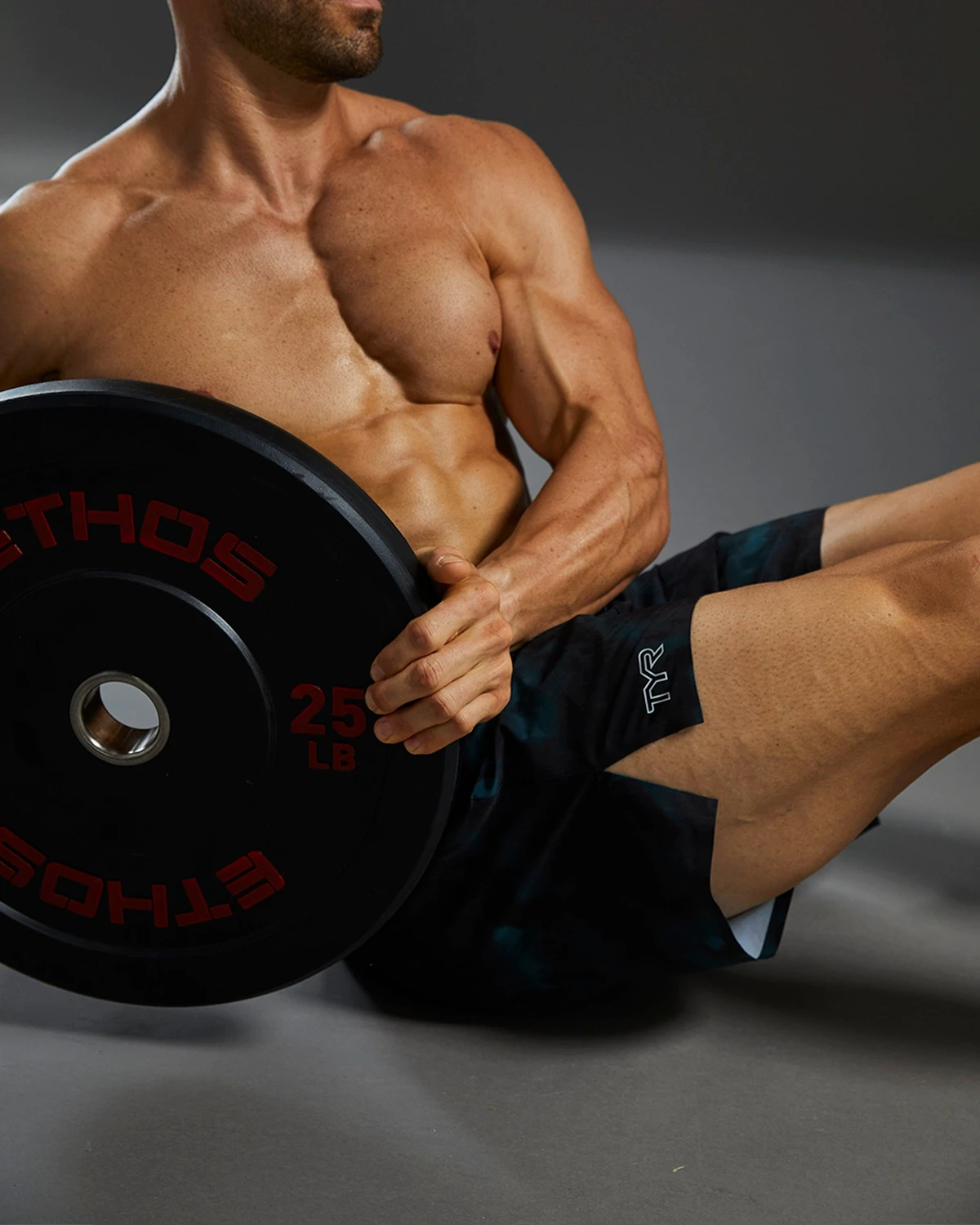 TYR Hydrosphere™ Men's Unlined 7" Unbroken Shorts - Turbulent 11 TYR Hydrosphere™ Men's Unlined 7" Unbroken Shorts - Turbulent - Image 9