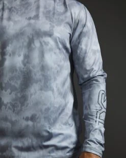 TYR SunDefense™ Men's Vented Long Sleeve Crew Shirt - Turbulent 20 TYR SunDefense™ Men's Vented Long Sleeve Crew Shirt - Turbulent -TYL Clothing Shop PMLSTU7A 988 alt07