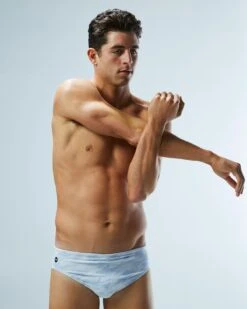 TYR Durafast Elite® Men's Brief Swimsuit - Whiteout Camo 18 TYR Durafast Elite® Men's Brief Swimsuit - Whiteout Camo -TYL Clothing Shop RWCM7A 100 alt07