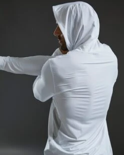 TYR SunDefense™ Men's Vented Hooded Shirt - Solid 22 TYR SunDefense™ Men's Vented Hooded Shirt - Solid -TYL Clothing Shop TSMPLH7A 100 alt09