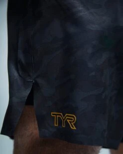 TYR Hydrosphere™ Men's Lined 7" Unbroken Shorts - Blackout Camo 22 TYR Hydrosphere™ Men's Lined 7" Unbroken Shorts - Blackout Camo -TYL Clothing Shop muslbc3a 001 alt08