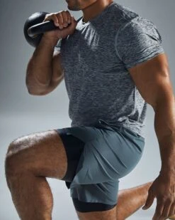 TYR Hydrosphere™ Men's Lined 7" Unbroken Shorts - Solid 30 TYR Hydrosphere™ Men's Lined 7" Unbroken Shorts - Solid -TYL Clothing Shop muslso3a 927 alt09