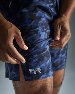 TYR Hydrosphere™ Men's Unlined 7" Unbroken Shorts - Midnight Camo -TYL Clothing Shop musumc3a 401 alt09